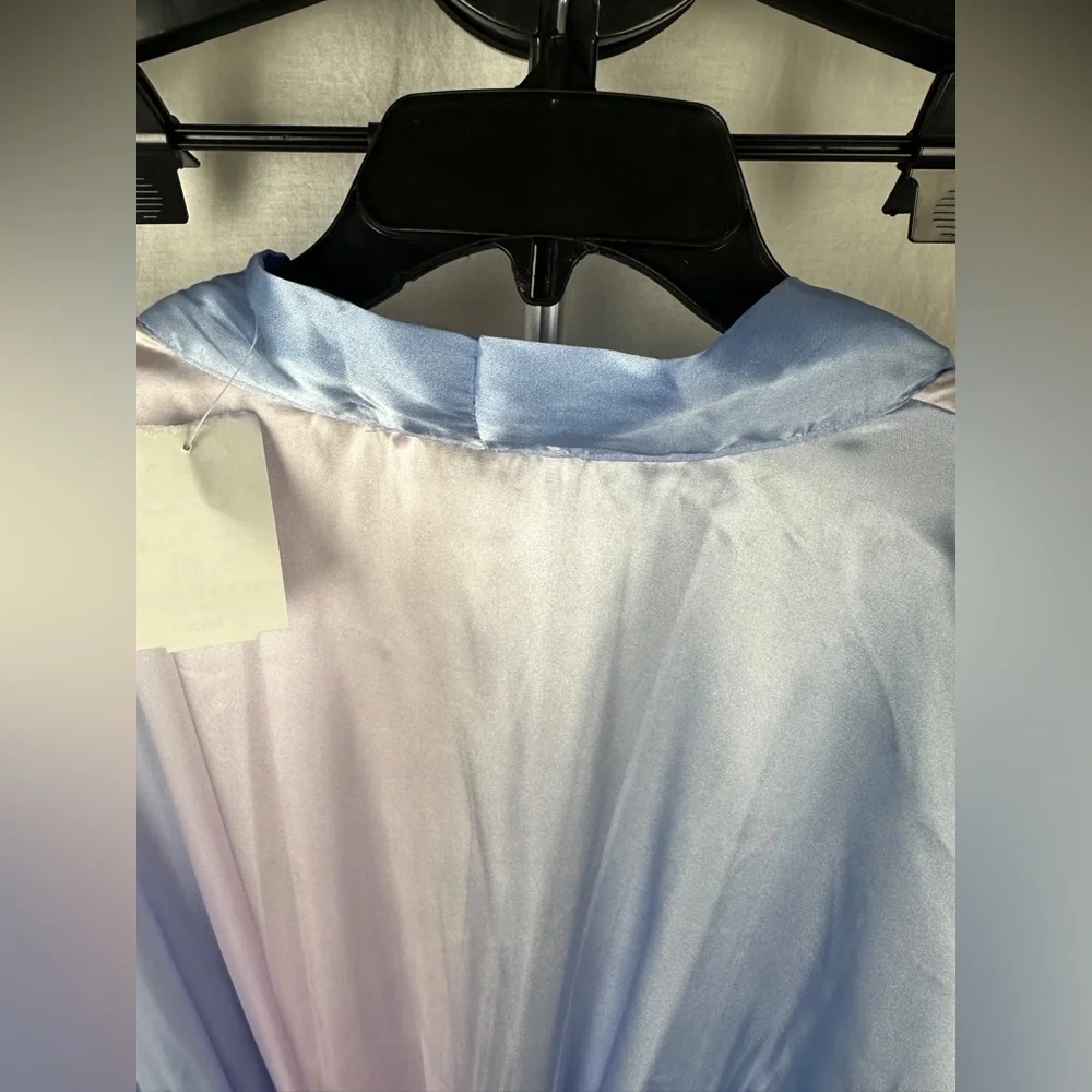 In Bloom By Jonquil Pink & Blue Ombré Satin Robe Size Medium/Large (8-14) NWT - Picture 11 of 15